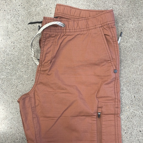 Vuori Ribstop Pants - Picture 5 of 5